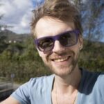 auth01 free img 300x300.jpg